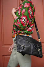 Load image into Gallery viewer, LIMEIRA LEATHER CROSS BODY BAG