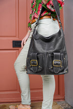Load image into Gallery viewer, PETROLINA LEATHER SHOULDER BAG