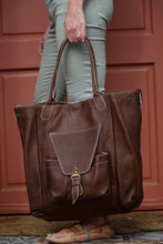 Load image into Gallery viewer, ULUNDI LEATHER SHOULDER BAG