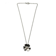 Load image into Gallery viewer, THREE LEAF CLOVER PENDANT