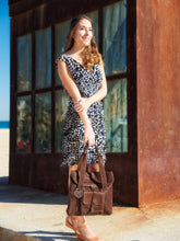 Load image into Gallery viewer, HEATH LEATHER TOTE BAG

