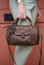Load image into Gallery viewer, PORTLAND BROWN LEATHER TOTE BAG
