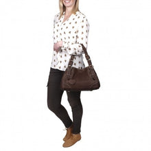 Load image into Gallery viewer, Leones Handmade Leather Tote Bag. Leather Shoulder Bag
